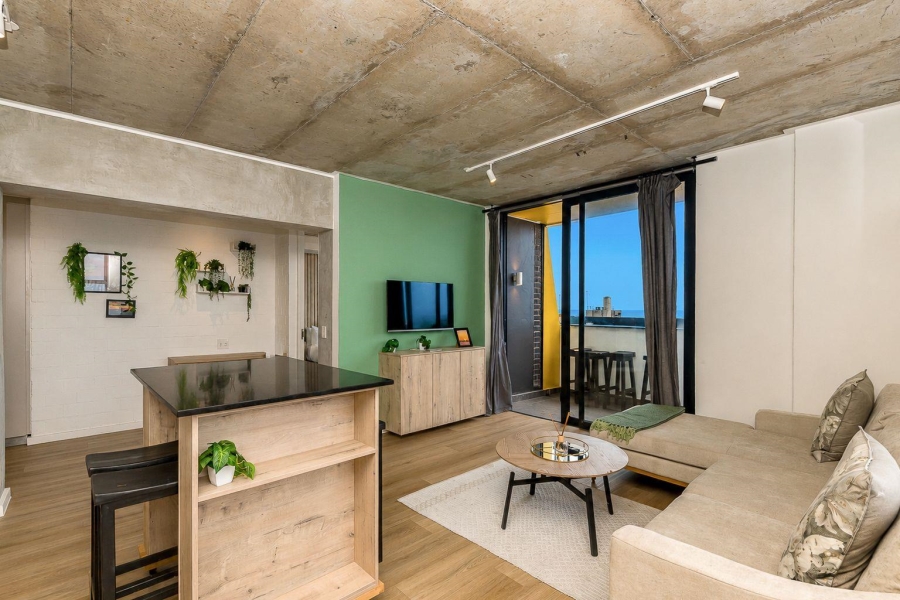 2 Bedroom Property for Sale in Sea Point Western Cape